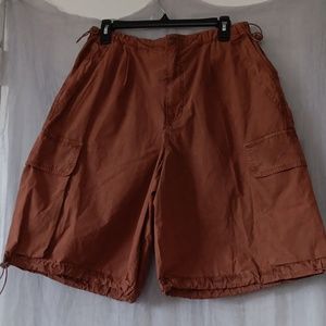 Urban Outfitters brown cargo shorts with pockets